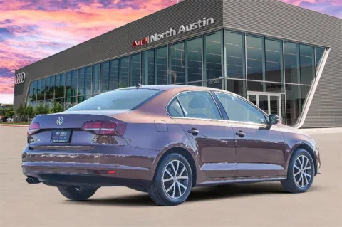 More photos of 2017 Volkswagen Jetta 1.4T SE at Audi North Austin, TX