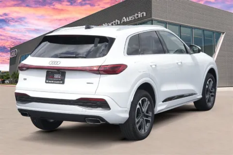 More photos of 2025 Audi Q5 Premium Plus at Audi North Austin, TX