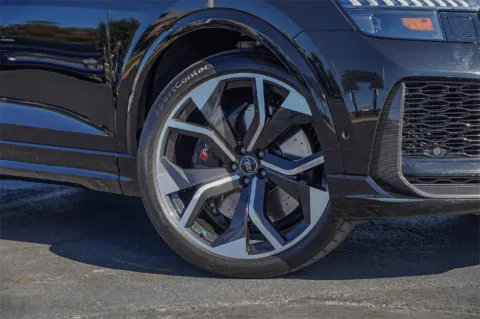 Photos of 2023 Audi RS Q8 4.0T for sale in Austin, TX at Audi North Austin