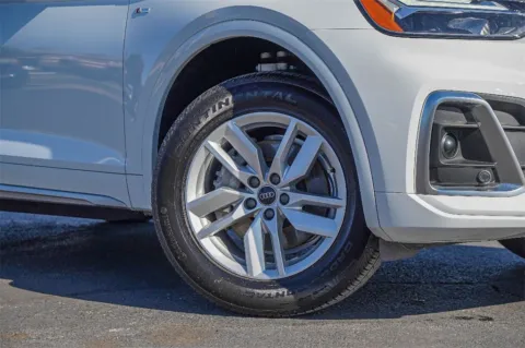 Photos of 2023 Audi Q5 S line Premium for sale in Austin, TX at Audi North Austin