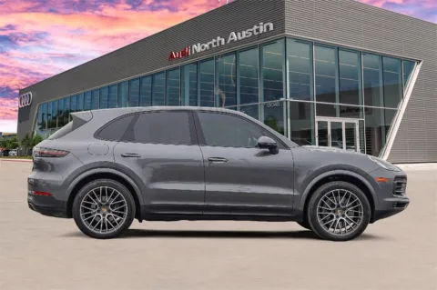 More photos of 2021 Porsche Cayenne at Audi North Austin, TX