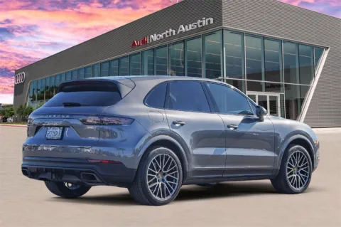 More photos of 2021 Porsche Cayenne at Audi North Austin, TX