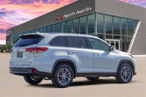 More photos of 2019 Toyota Highlander XLE at Audi North Austin, TX