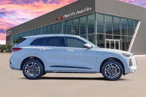 More photos of 2025 Audi Q5 Premium Plus at Audi North Austin, TX