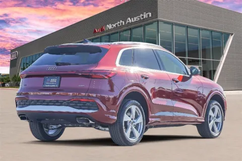 More photos of 2025 Audi Q5 Premium Plus at Audi North Austin, TX