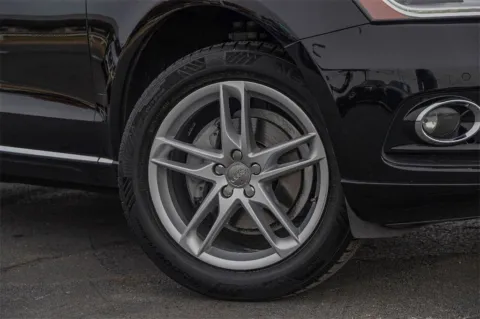 Photos of 2017 Audi Q5 Premium for sale in Austin, TX at Audi North Austin