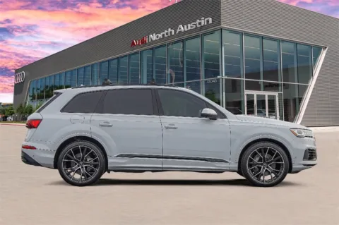 More photos of 2022 Audi Q7 Prestige at Audi North Austin, TX