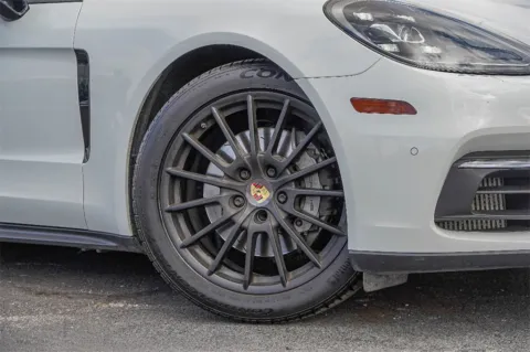 Photos of 2018 Porsche Panamera 4S for sale in Austin, TX at Audi North Austin