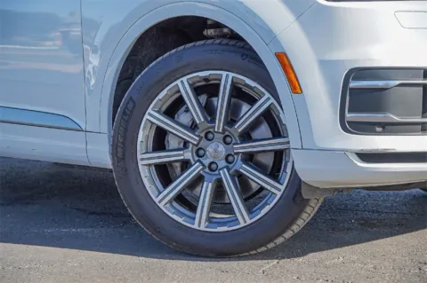 Photos of 2017 Audi Q7 Premium Plus for sale in Austin, TX at Audi North Austin