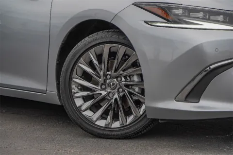 Photos of 2025 Lexus ES 350 Ultra Luxury for sale in Austin, TX at Audi North Austin