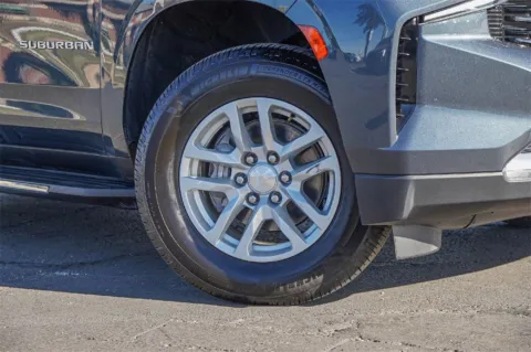 Photos of 2021 Chevrolet Suburban LT for sale in Austin, TX at Audi North Austin