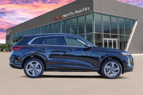 More photos of 2025 Audi Q5 Premium Plus at Audi North Austin, TX