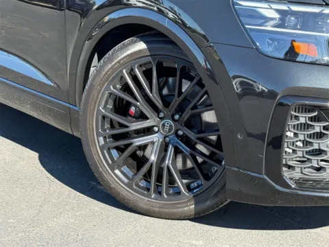Photos of 2024 Audi SQ8 Premium Plus for sale in Austin, TX at Audi North Austin
