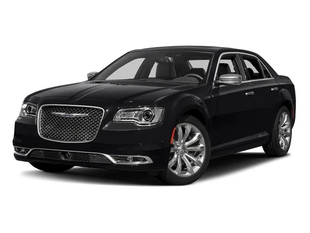 2017 Chrysler 300 C Platinum's photo