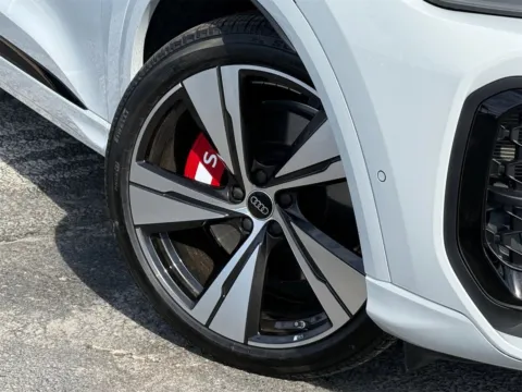 Photos of 2025 Audi SQ5 Premium Plus for sale in Austin, TX at Audi North Austin