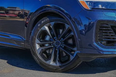 Photos of 2026 Audi Q7 Premium Plus for sale in Austin, TX at Audi North Austin