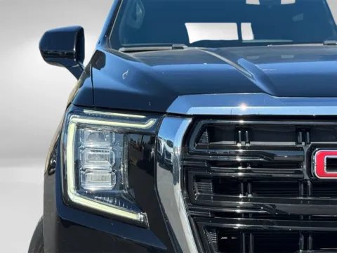 More photos of 2022 GMC Yukon SLE at Audi North Austin, TX