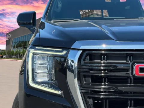 More photos of 2022 GMC Yukon SLE at Audi North Austin, TX