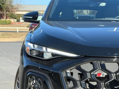 More photos of 2025 Audi SQ5 Premium Plus at Audi North Austin, TX