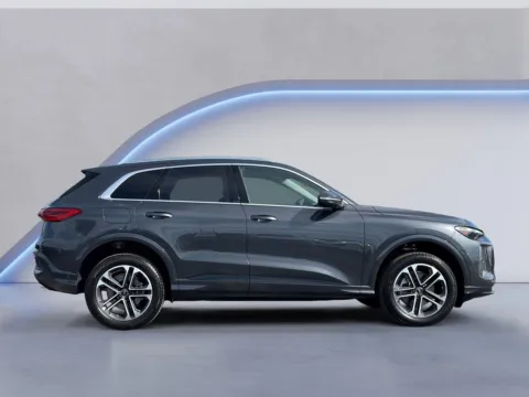 More photos of 2025 Audi Q5 Premium at Audi North Austin, TX