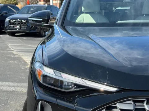 More photos of 2025 Audi Q5 Premium at Audi North Austin, TX