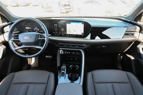 More photos of 2025 Audi Q5 Premium at Audi North Austin, TX