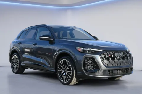 Photos of 2025 Audi SQ5 Premium Plus for sale in Austin, TX at Audi North Austin