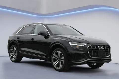 Photos of 2022 Audi Q8 Premium Plus for sale in Austin, TX at Audi North Austin