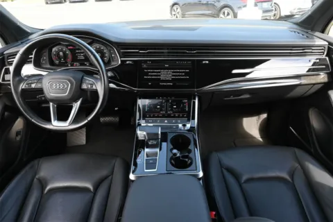 More photos of 2023 Audi Q7 Premium Plus at Audi North Austin, TX