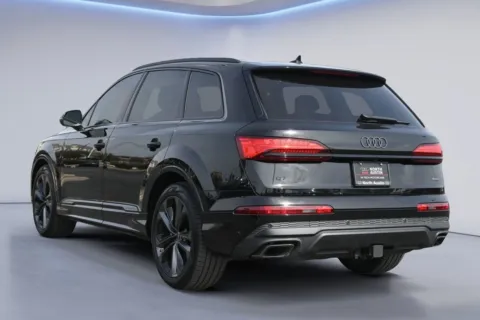 More photos of 2026 Audi Q7 Premium Plus at Audi North Austin, TX