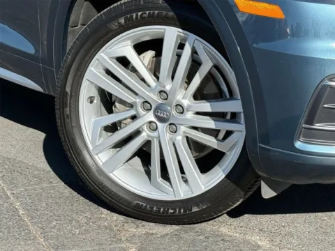 Photos of 2018 Audi Q5 Tech Prestige for sale in Austin, TX at Audi North Austin