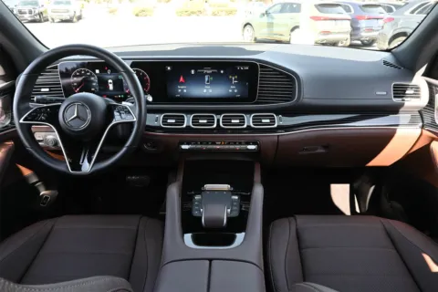 More photos of 2024 Mercedes-Benz GLE 450 at Audi North Austin, TX