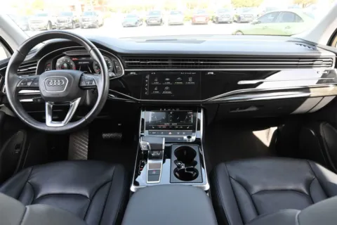 More photos of 2023 Audi Q7 Premium at Audi North Austin, TX
