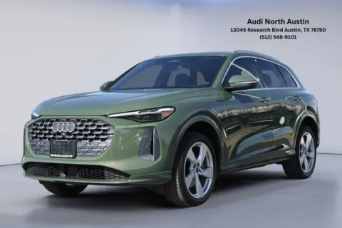 Green 2025 Audi Q5 Premium Plus for sale in Austin, TX