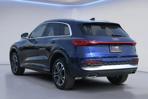 More photos of 2025 Audi Q5 Premium Plus at Audi North Austin, TX