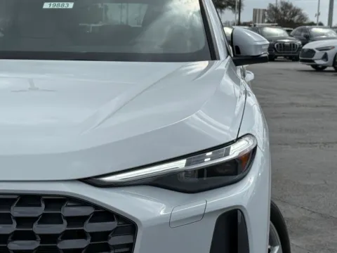 More photos of 2025 Audi Q5 Premium Plus at Audi North Austin, TX