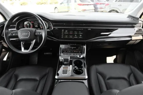 More photos of 2022 Audi Q7 Premium at Audi North Austin, TX