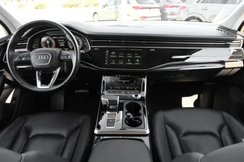 More photos of 2022 Audi Q7 Premium at Audi North Austin, TX