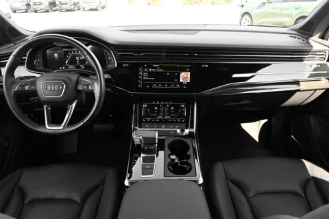 More photos of 2023 Audi Q7 Premium Plus at Audi North Austin, TX