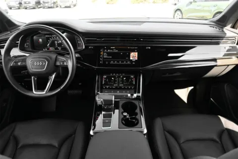More photos of 2023 Audi Q7 Premium Plus at Audi North Austin, TX
