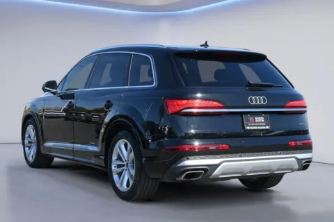 More photos of 2025 Audi Q7 Premium Plus at Audi North Austin, TX