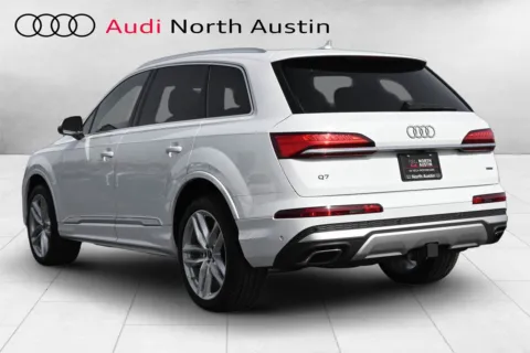 More photos of 2025 Audi Q7 Premium Plus at Audi North Austin, TX