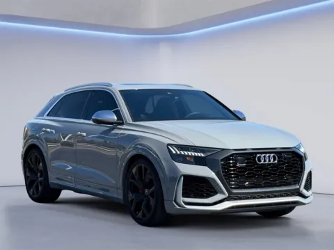 More photos of 2023 Audi RS Q8 4.0T at Audi North Austin, TX