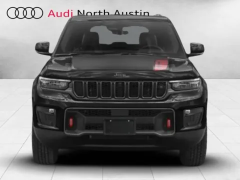 More photos of 2022 Jeep Grand Cherokee Trailhawk at Audi North Austin, TX