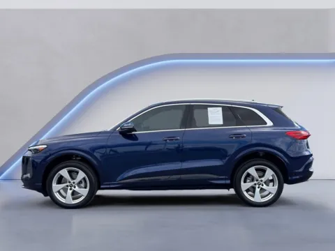 More photos of 2025 Audi Q5 Premium Plus at Audi North Austin, TX