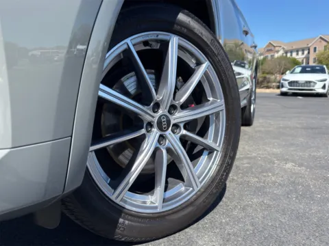 More photos of 2022 Audi SQ5 Premium at Audi North Austin, TX