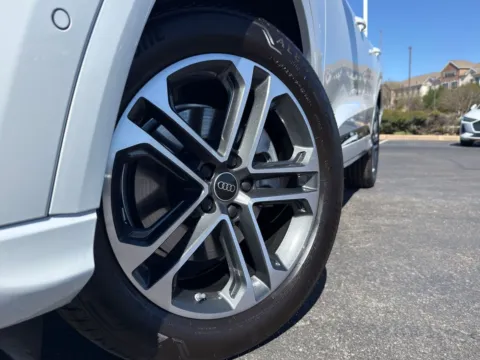 More photos of 2025 Audi Q5 Premium Plus at Audi North Austin, TX