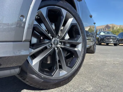 More photos of 2026 Audi Q7 Premium Plus at Audi North Austin, TX