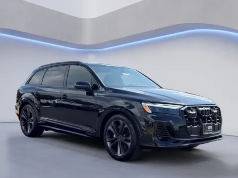 More photos of 2026 Audi Q7 Premium Plus at Audi North Austin, TX