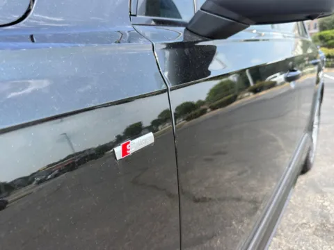 More photos of 2026 Audi Q7 Prestige at Audi North Austin, TX